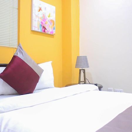 Earl Heights Suites Hotel Accra Buitenkant foto