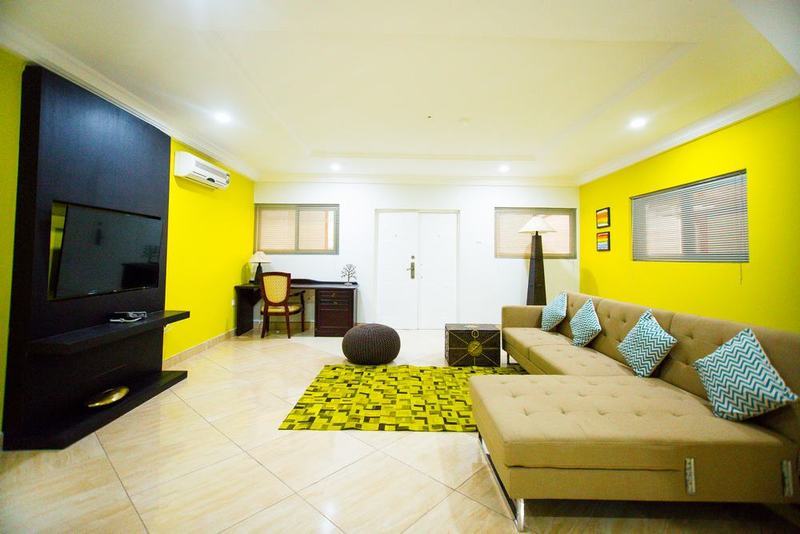 Earl Heights Suites Hotel Accra Buitenkant foto