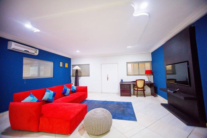 Earl Heights Suites Hotel Accra Buitenkant foto