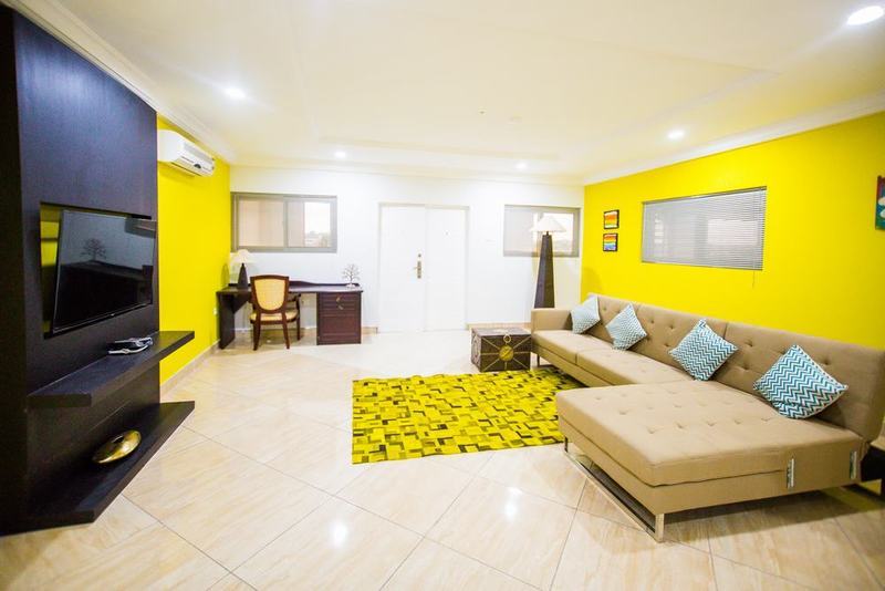 Earl Heights Suites Hotel Accra Buitenkant foto