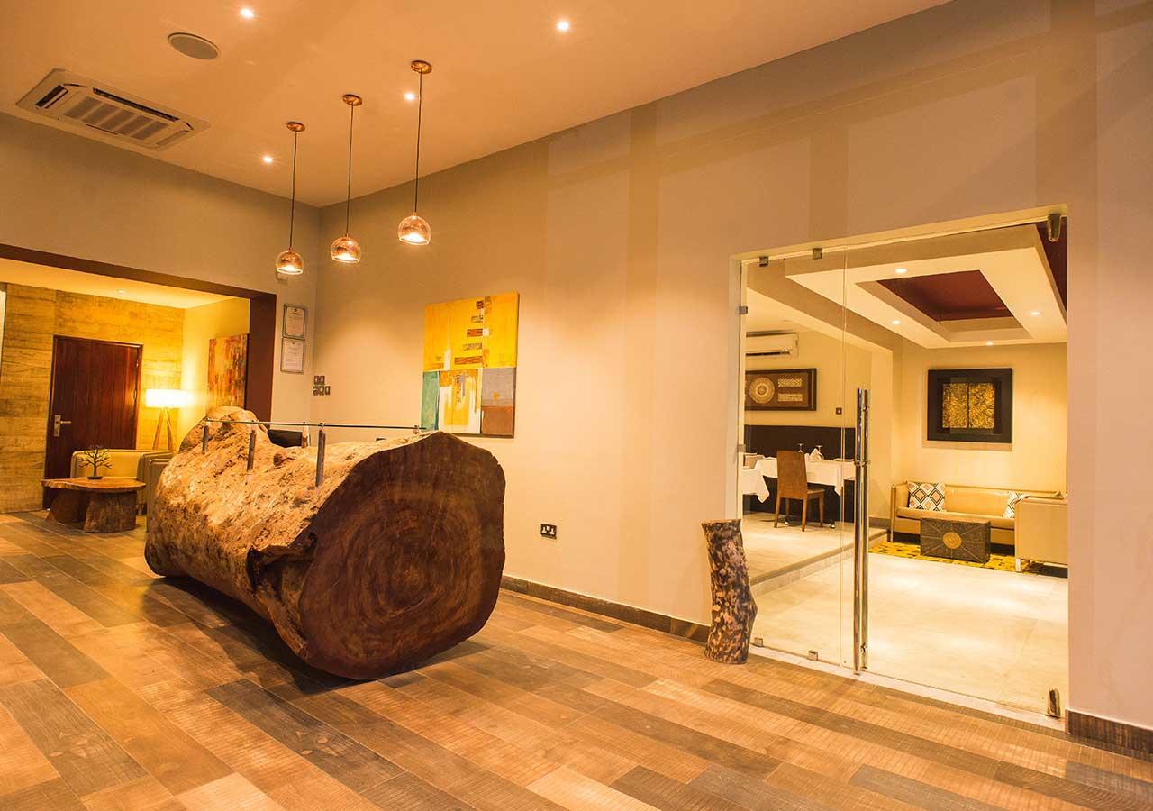 Earl Heights Suites Hotel Accra Buitenkant foto