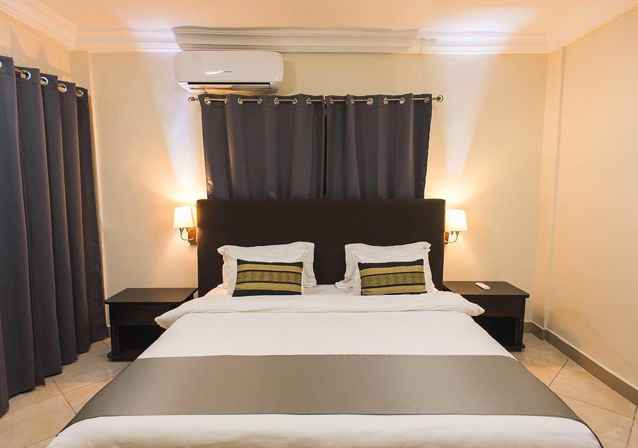 Earl Heights Suites Hotel Accra Buitenkant foto