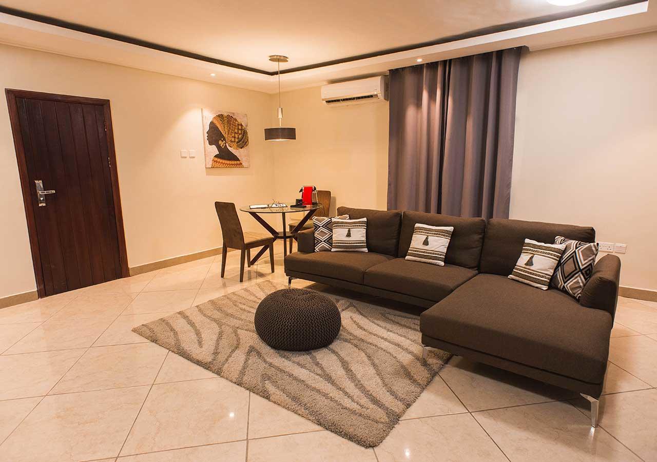 Earl Heights Suites Hotel Accra Buitenkant foto