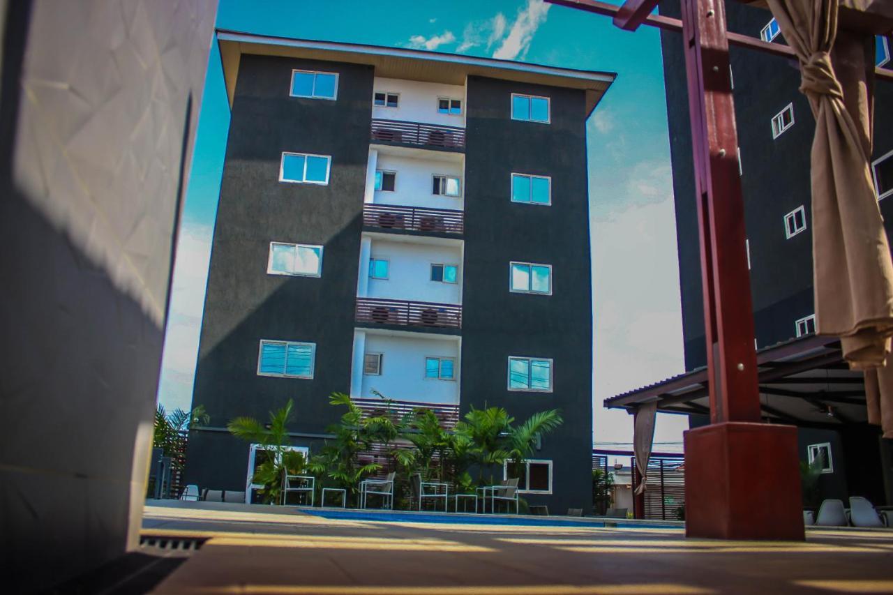 Earl Heights Suites Hotel Accra Buitenkant foto