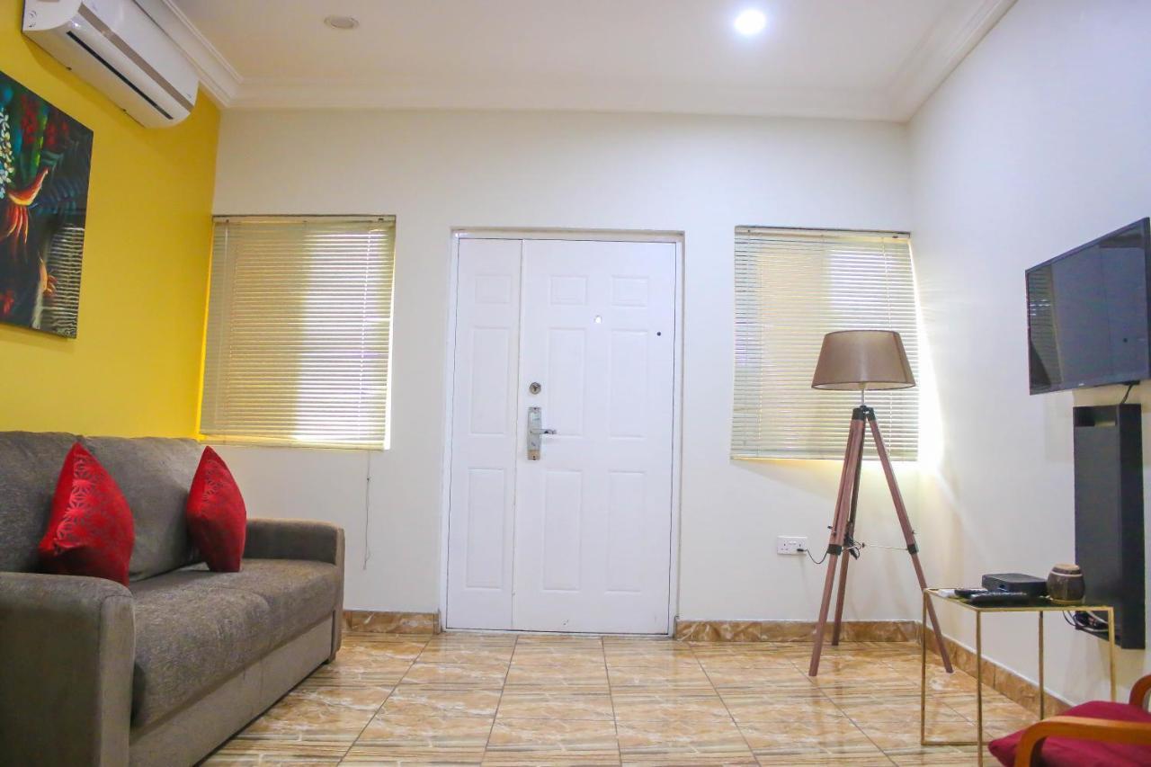 Earl Heights Suites Hotel Accra Buitenkant foto